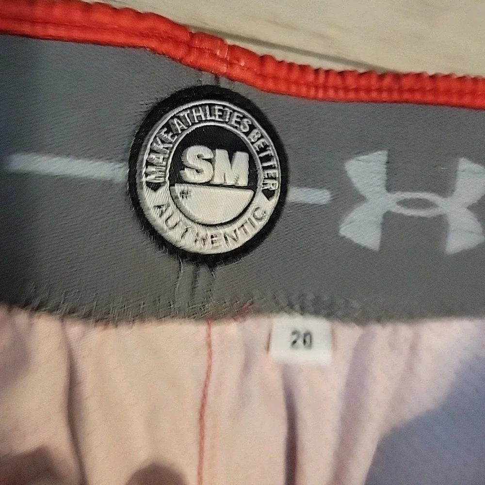 Under Armour‎ Texas Tech Team Basketball Short Men's Small Red